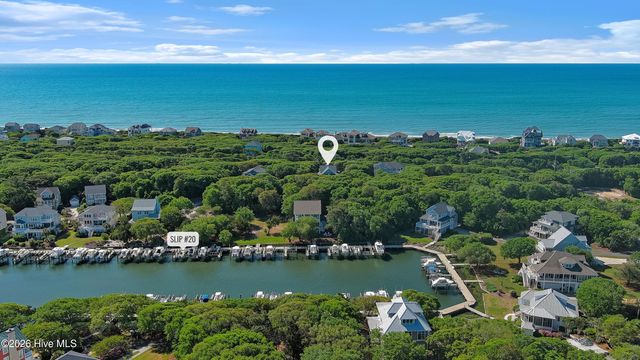 121 Sea Isle North Drive & Slip 20, Atlantic Beach, NC 28512