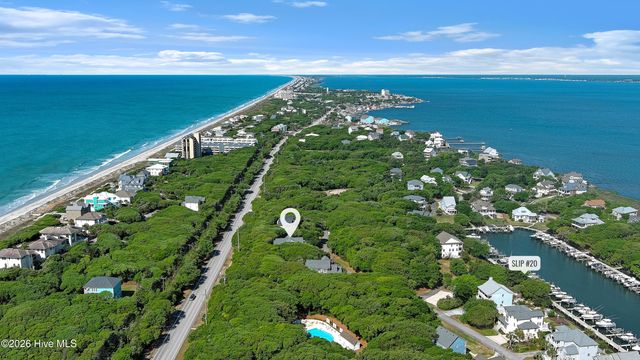 121 Sea Isle North Drive & Slip 20, Atlantic Beach, NC 28512