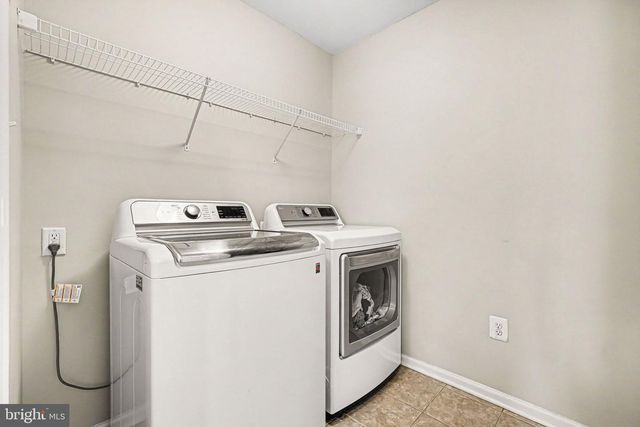 2527 CORNELL DR, Fredericksburg, VA 22408