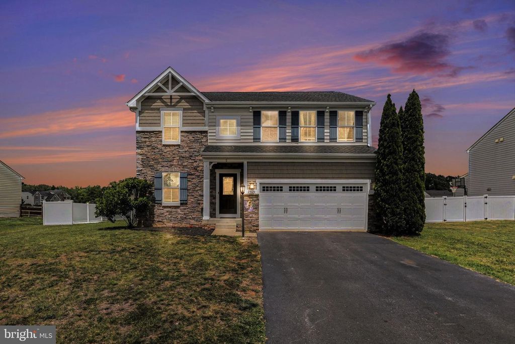 2527 CORNELL DR, Fredericksburg, VA 22408