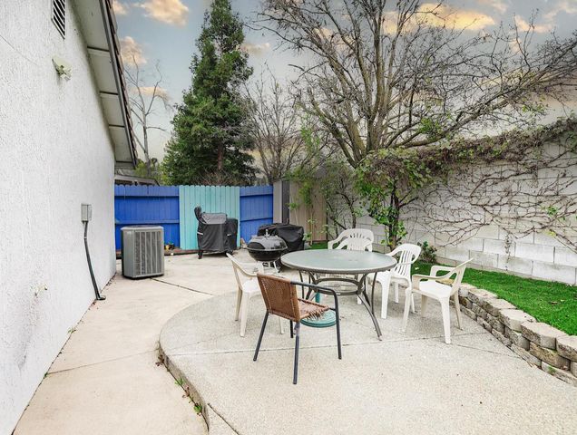 4246 Albertville Way, Antelope, CA 95843