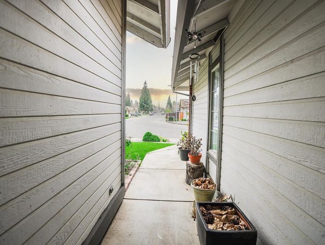 4246 Albertville Way, Antelope, CA 95843