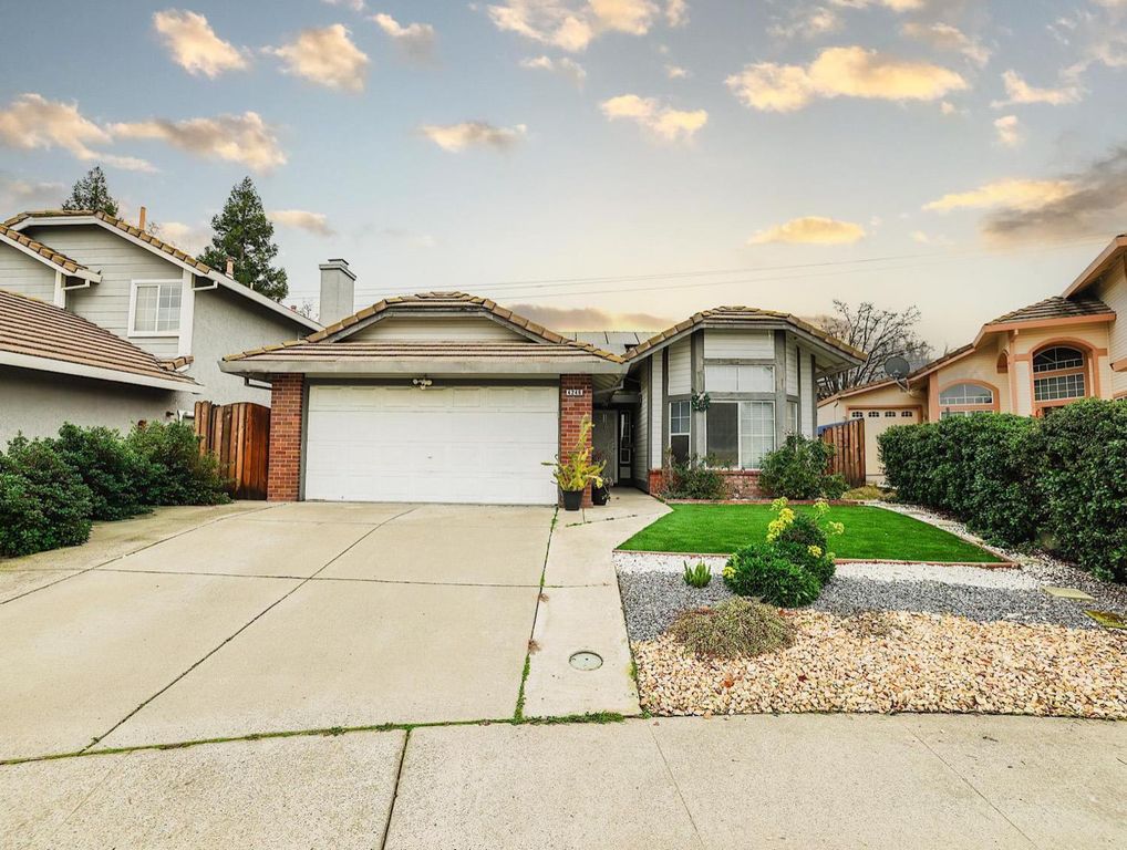 4246 Albertville Way, Antelope, CA 95843