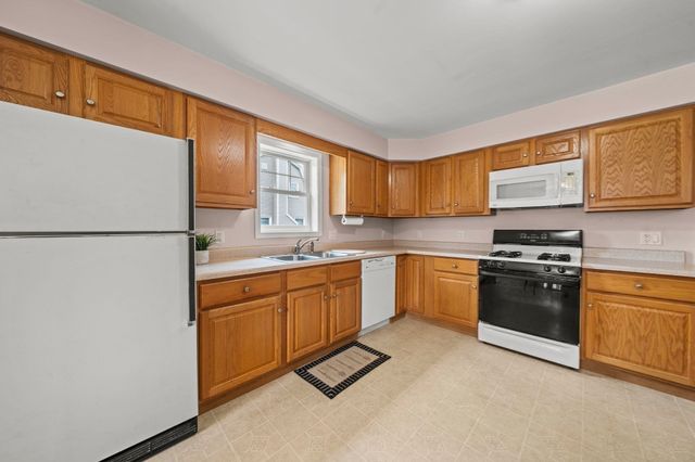 30 Lowell Street, Woburn, MA 01801