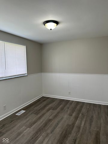 9306 Granville Lane, Indianapolis, IN 46229