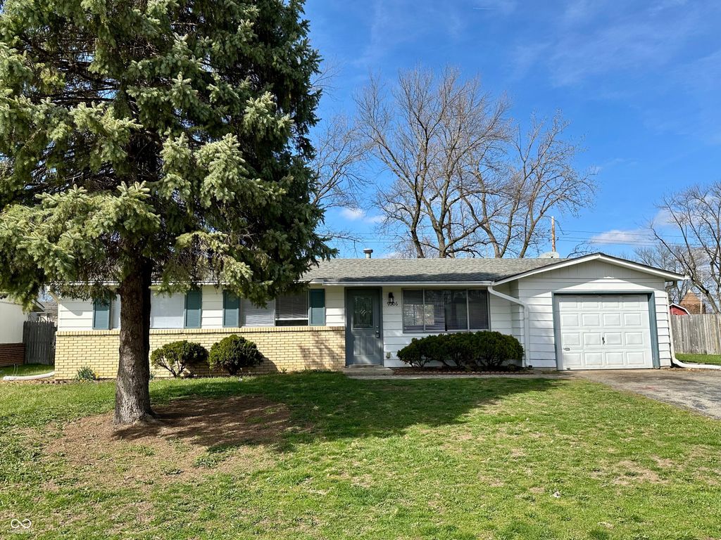 9306 Granville Lane, Indianapolis, IN 46229