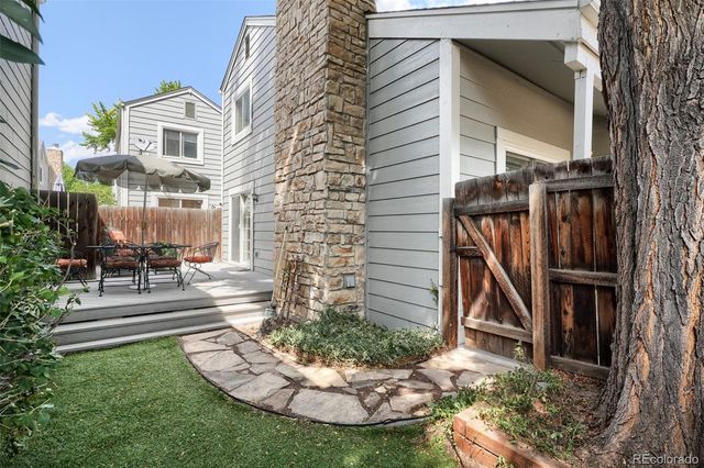 11821 E Cornell Circle, Aurora, CO 80014