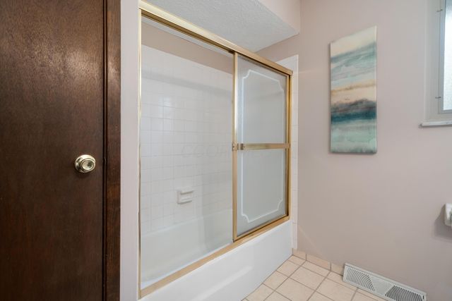 6898 Starfire Drive, Reynoldsburg, OH 43068