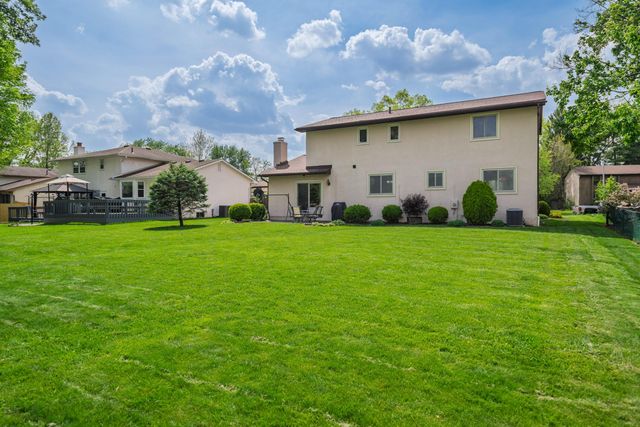 6898 Starfire Drive, Reynoldsburg, OH 43068