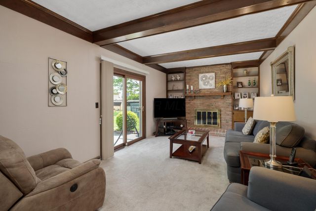 6898 Starfire Drive, Reynoldsburg, OH 43068
