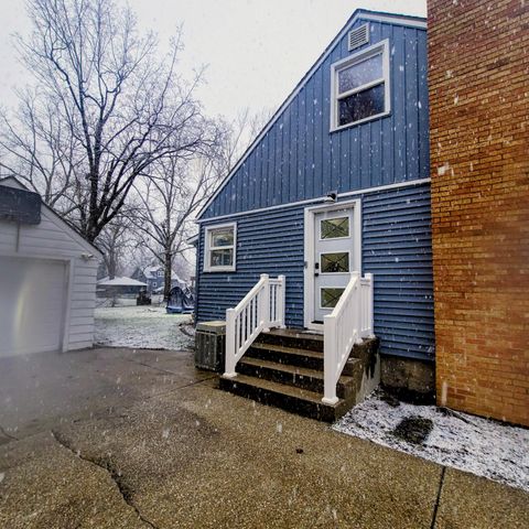 220 S Division Street, Zeeland, MI 49464