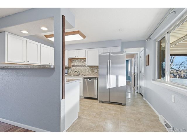 3102 W Radcliff Dr, Englewood, CO 80110