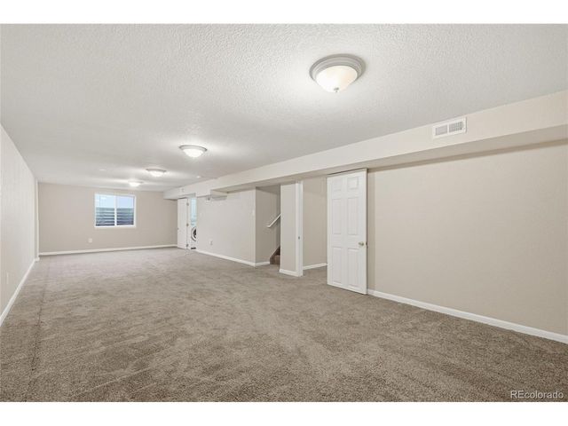 3102 W Radcliff Dr, Englewood, CO 80110