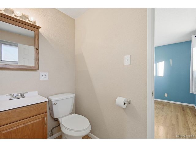 3102 W Radcliff Dr, Englewood, CO 80110