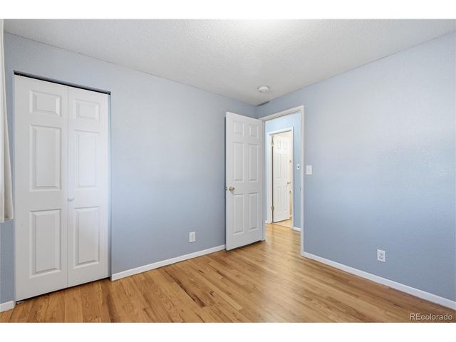 3102 W Radcliff Dr, Englewood, CO 80110