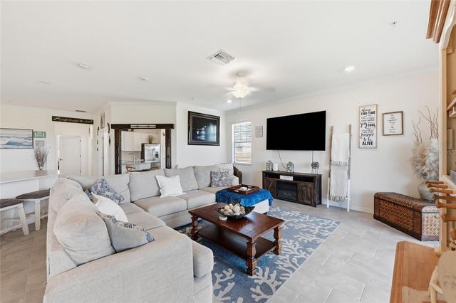 10047 CROOKED CREEK DRIVE 201, Venice, FL 34293