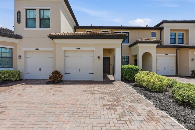 10047 CROOKED CREEK DRIVE 201, Venice, FL 34293