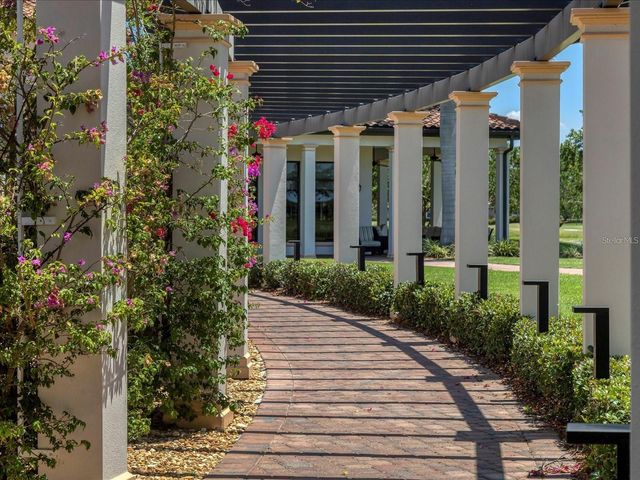 10047 CROOKED CREEK DRIVE 201, Venice, FL 34293