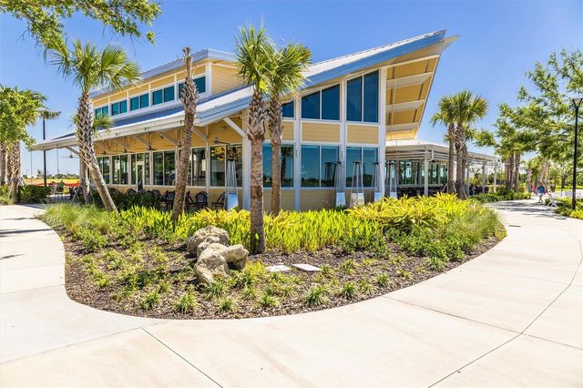 10047 CROOKED CREEK DRIVE 201, Venice, FL 34293