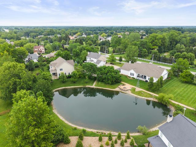 8568 Liberty Road N, Powell, OH 43065