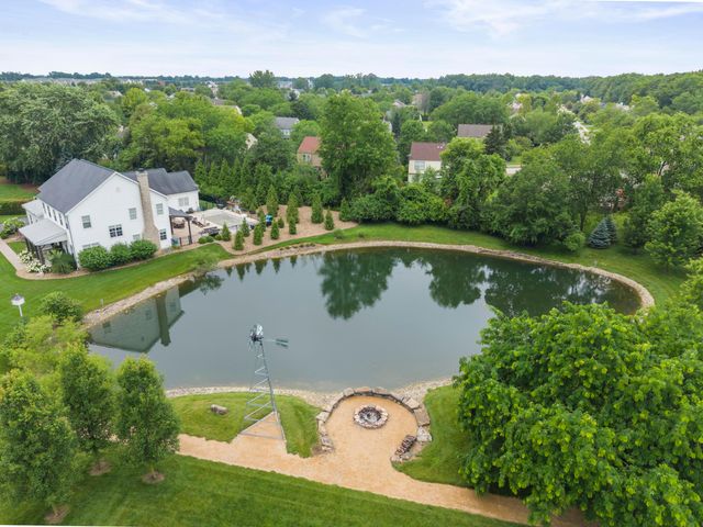 8568 Liberty Road N, Powell, OH 43065