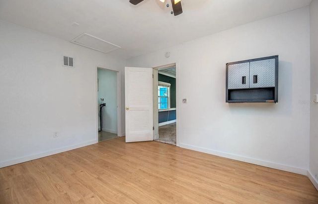 2127 26TH AVENUE S, St Petersburg, FL 33712