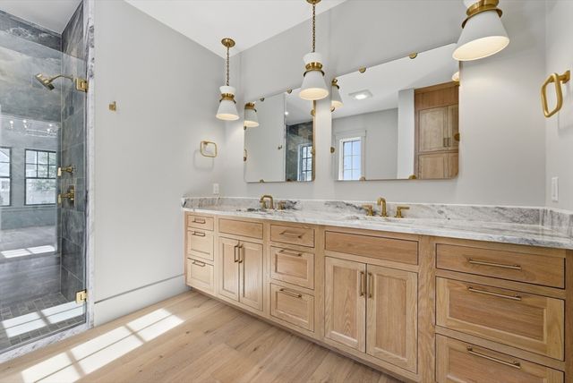 51 Revolutionary Road, Concord, MA 01742