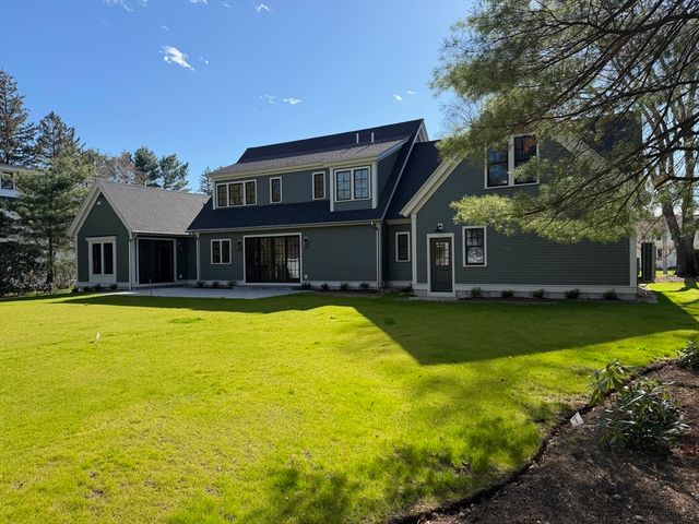 51 Revolutionary Road, Concord, MA 01742