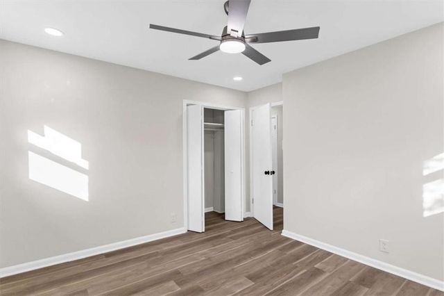 520 Stonewood Drive, Stone Mountain, GA 30087