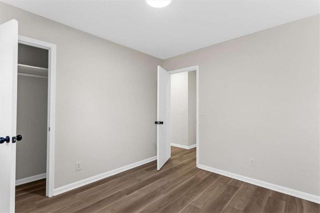 520 Stonewood Drive, Stone Mountain, GA 30087