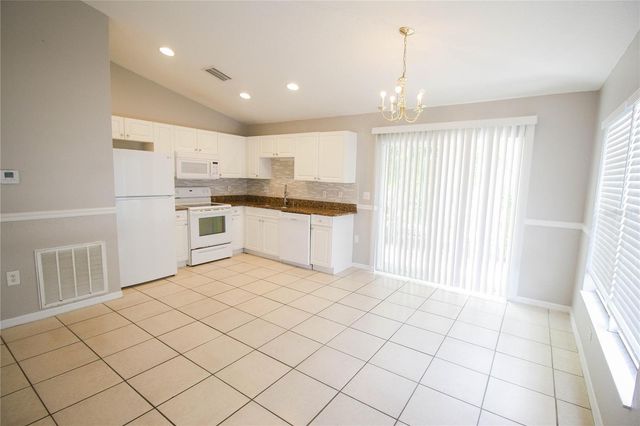 5454 KENSINGTON STREET 5454, Sarasota, FL 34232