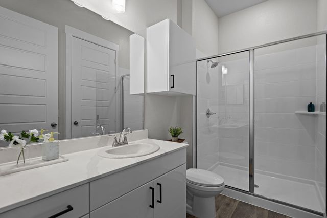 476 Suffield DR 351, Buda, TX 78610