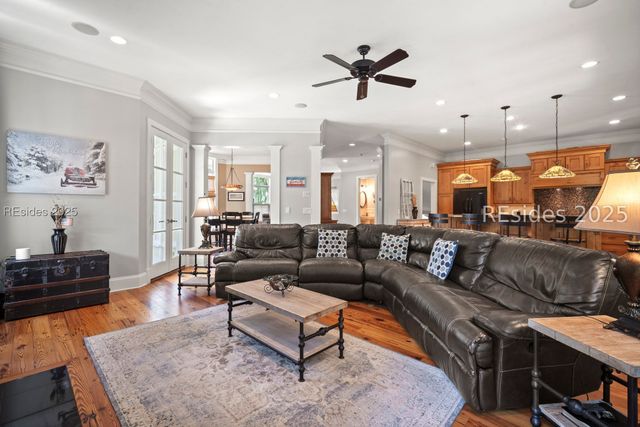 106 Coosaw Club Dr, Beaufort, SC 29907