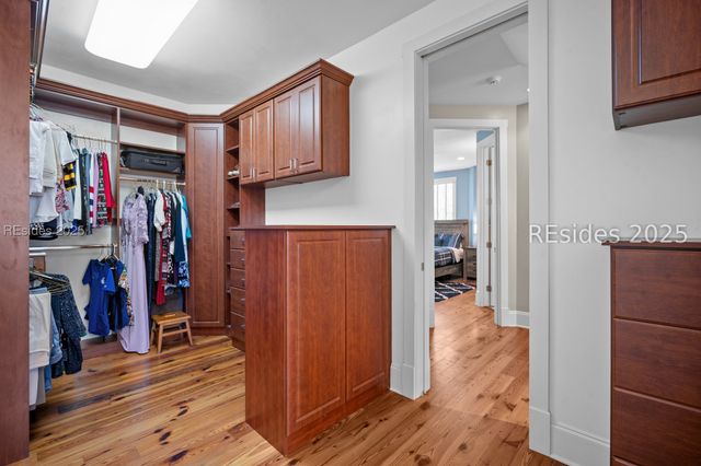 106 Coosaw Club Dr, Beaufort, SC 29907