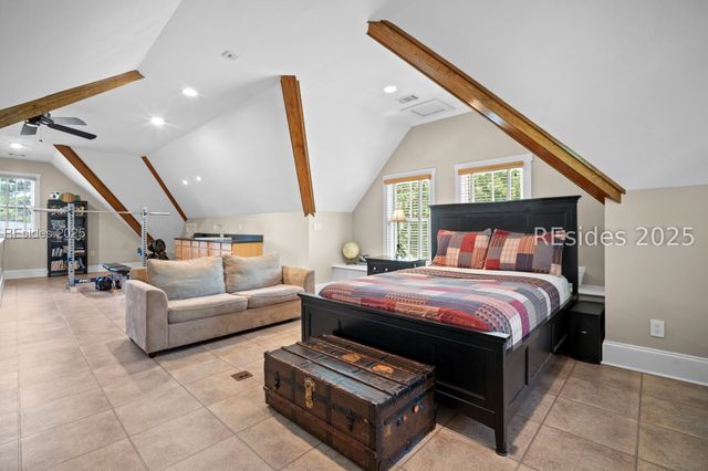 106 Coosaw Club Dr, Beaufort, SC 29907