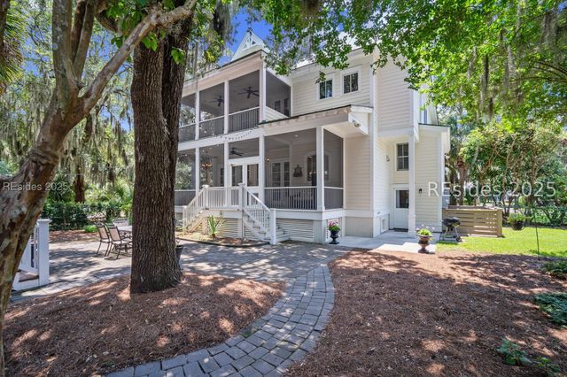106 Coosaw Club Dr, Beaufort, SC 29907