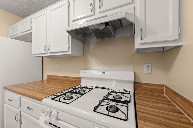 313 Greenlawn BLVD, Round Rock, TX 78664