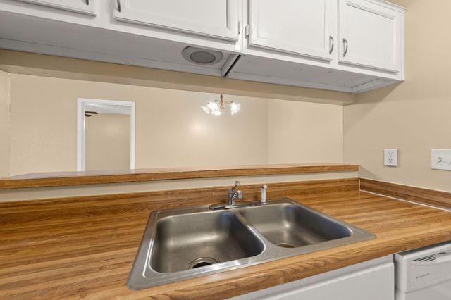 313 Greenlawn BLVD, Round Rock, TX 78664