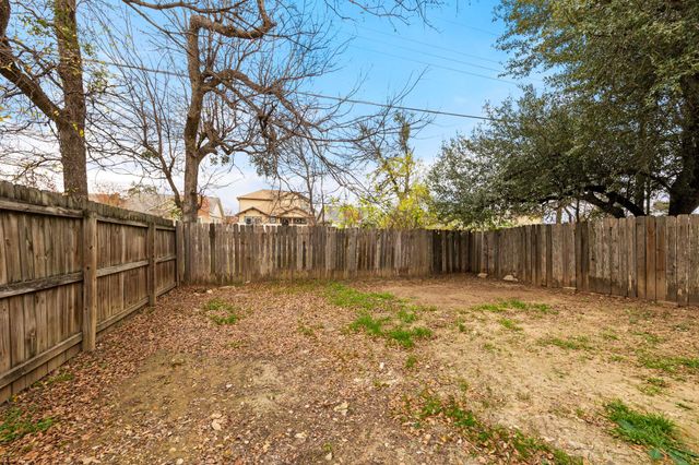 313 Greenlawn BLVD, Round Rock, TX 78664