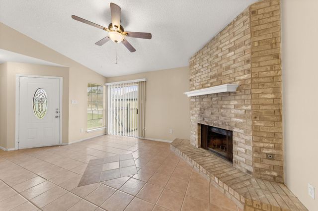 313 Greenlawn BLVD, Round Rock, TX 78664
