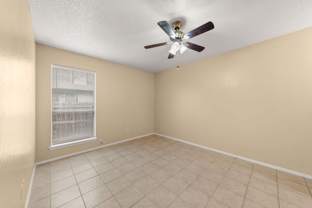 313 Greenlawn BLVD, Round Rock, TX 78664