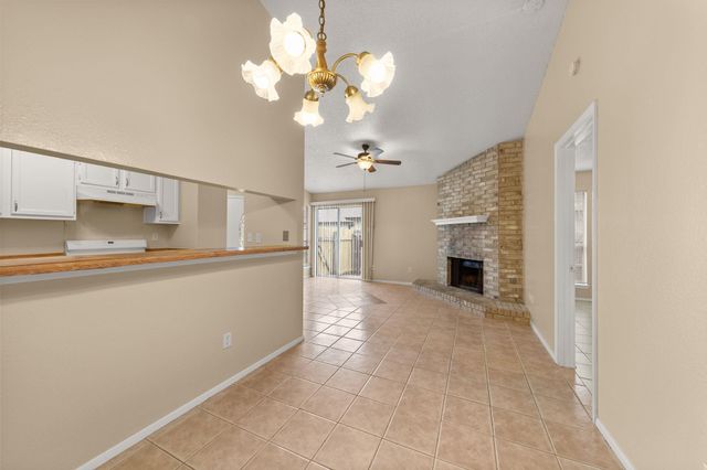 313 Greenlawn BLVD, Round Rock, TX 78664