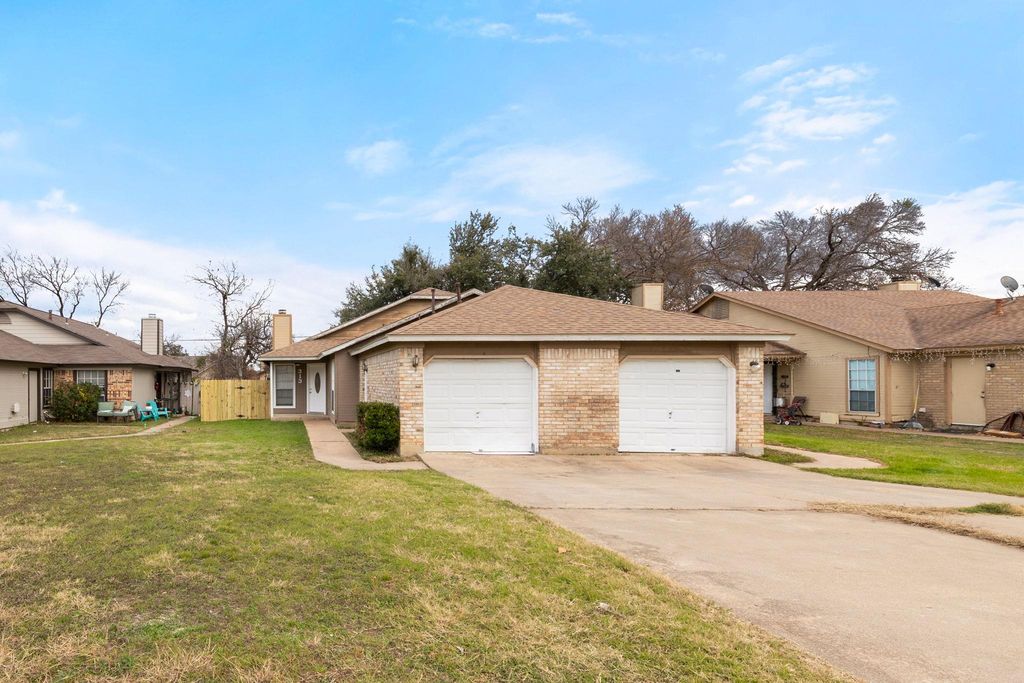313 Greenlawn BLVD, Round Rock, TX 78664