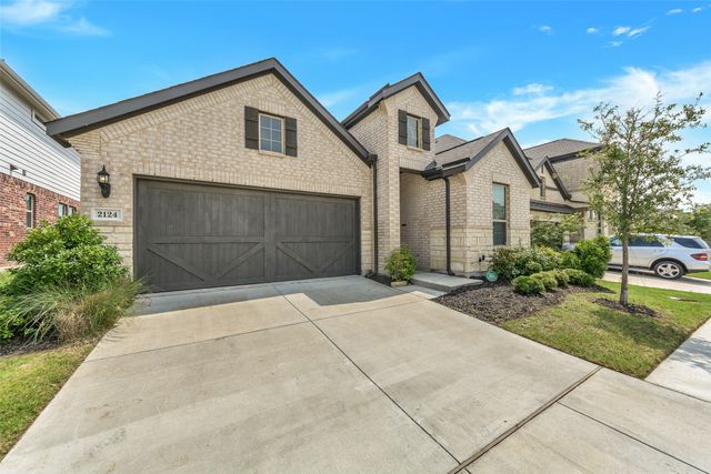 2124 Bailey Street, Carrollton, TX 75010
