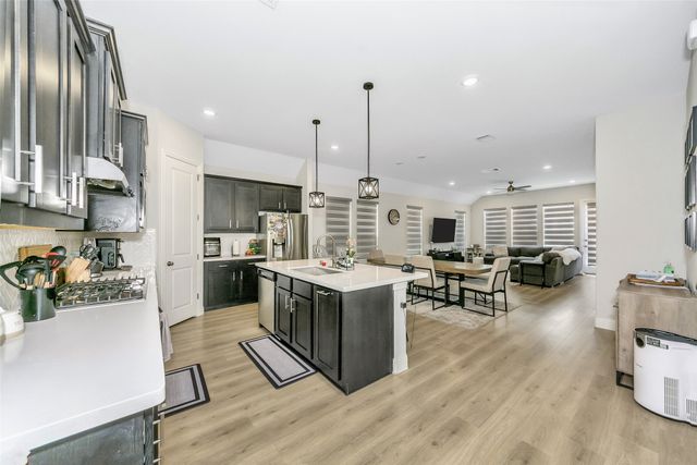 2124 Bailey Street, Carrollton, TX 75010