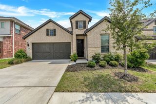 2124 Bailey Street, Carrollton, TX 75010