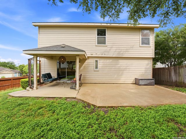 9127 Spiral Woods, Universal City, TX 78148