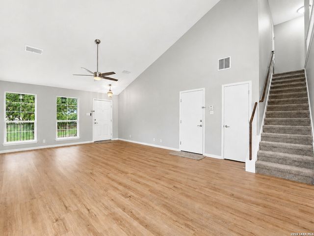 9127 Spiral Woods, Universal City, TX 78148