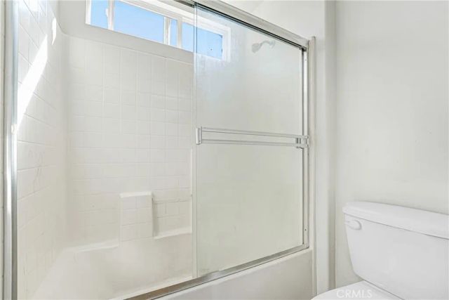 9315 Burnet Ave 117, North Hills, CA 91343