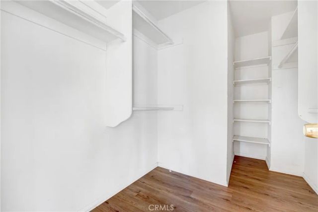 9315 Burnet Ave 117, North Hills, CA 91343